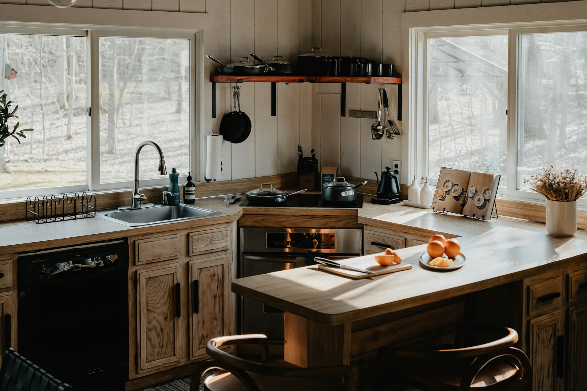 Countertop Edge Profile Guide: Every Option Explained for Your Kitchen