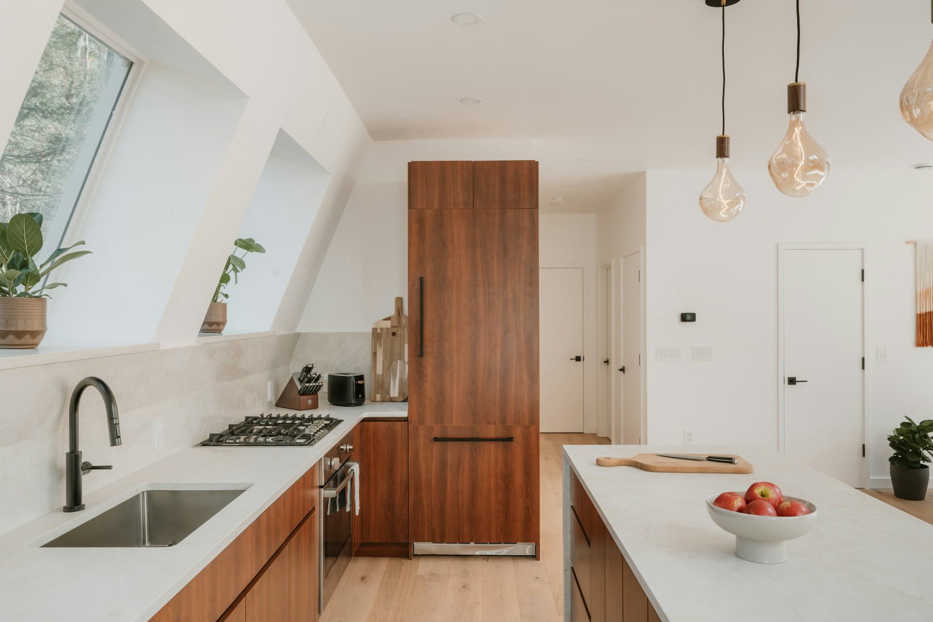 Boca Raton Kitchen Design Trends 2026: What Luxury Homeowners Are Choosing