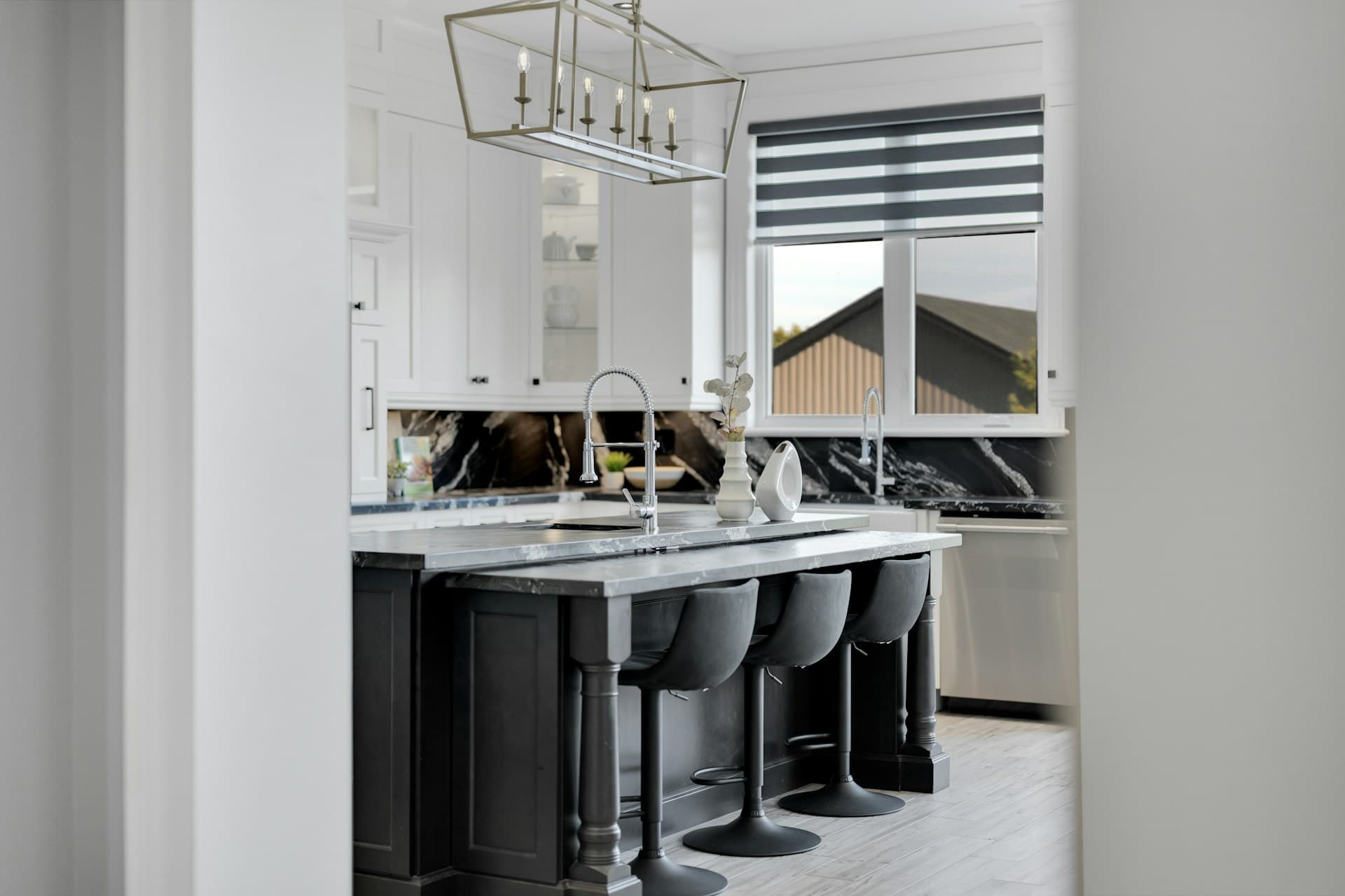 Waterfall Edge Countertops: Cost, Pros & Cons — Are They Worth It?